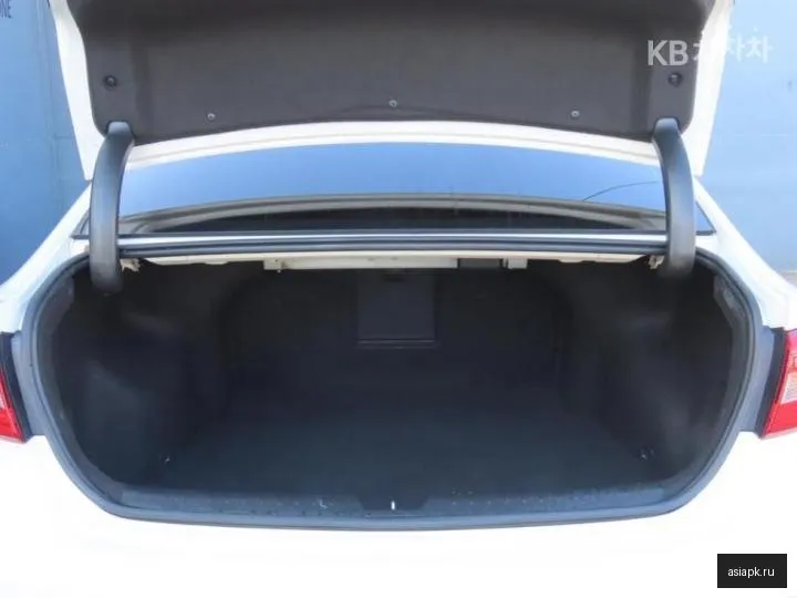 Hyundai Sonata 5