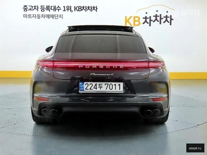 Porsche Panamera 3