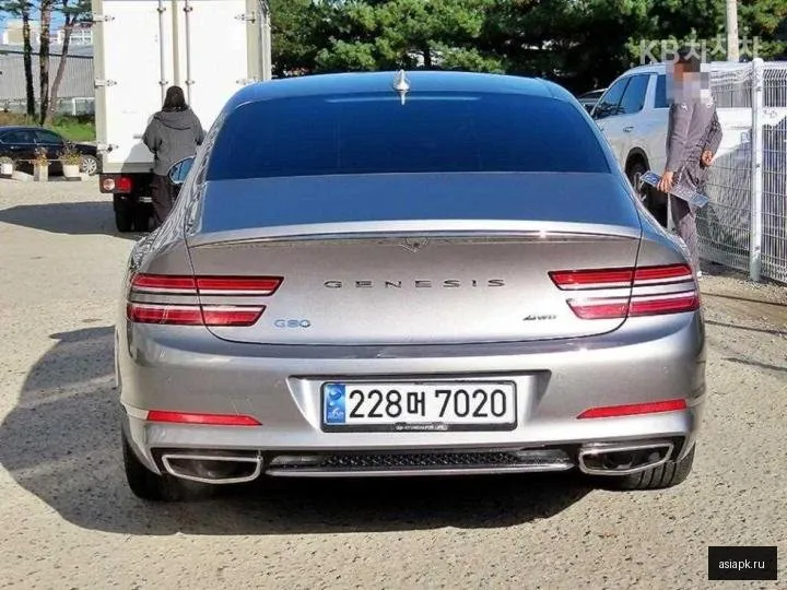 Genesis G80 4