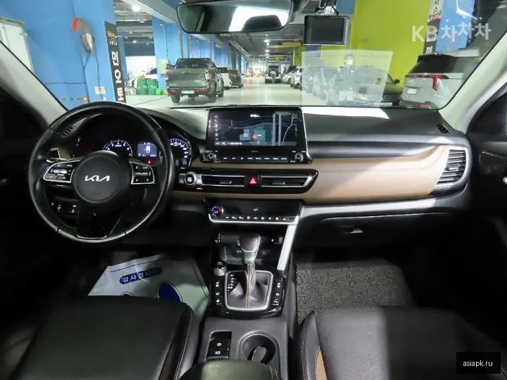 Kia Seltos 5