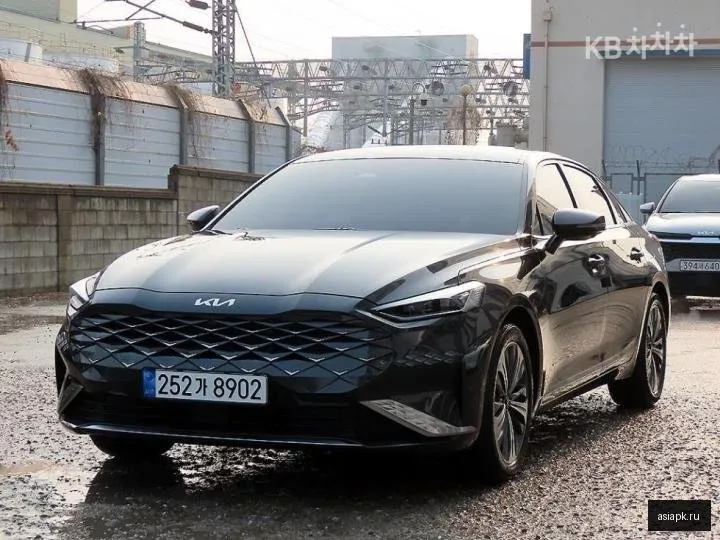 Kia K8 2