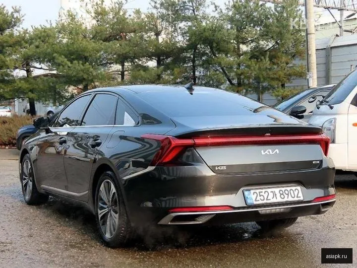 Kia K8 3