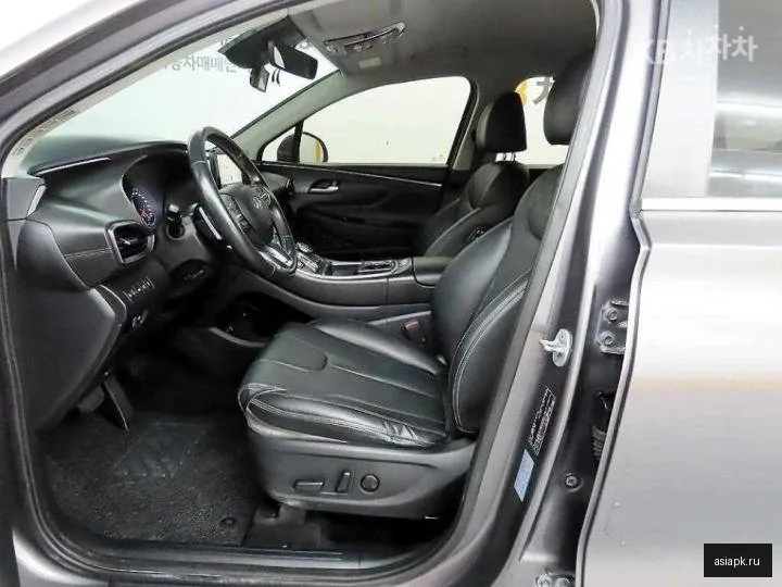 Hyundai Santa Fe 5
