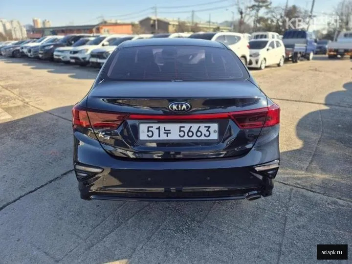 Kia K3 6