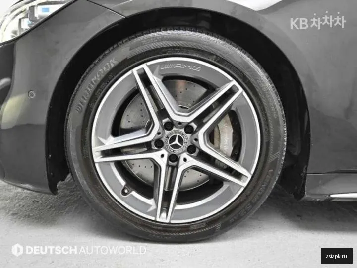 Mercedes-Benz S-Class 5