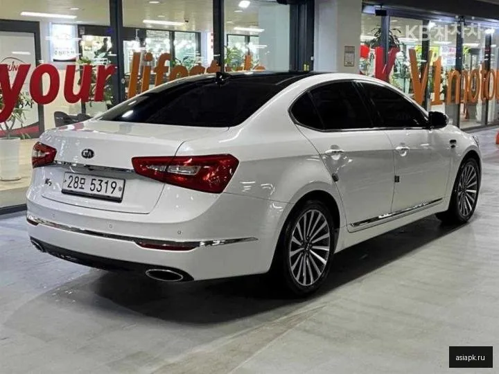 Kia K7 3