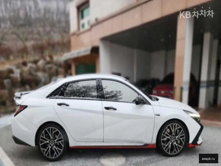 Hyundai Avante 6