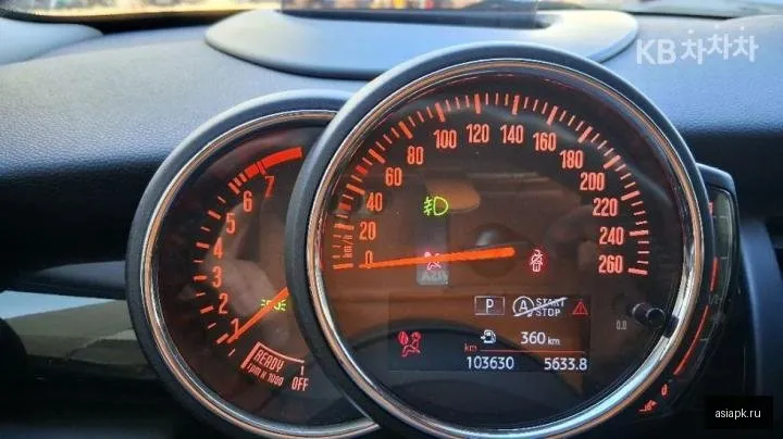 MINI Hatch 4