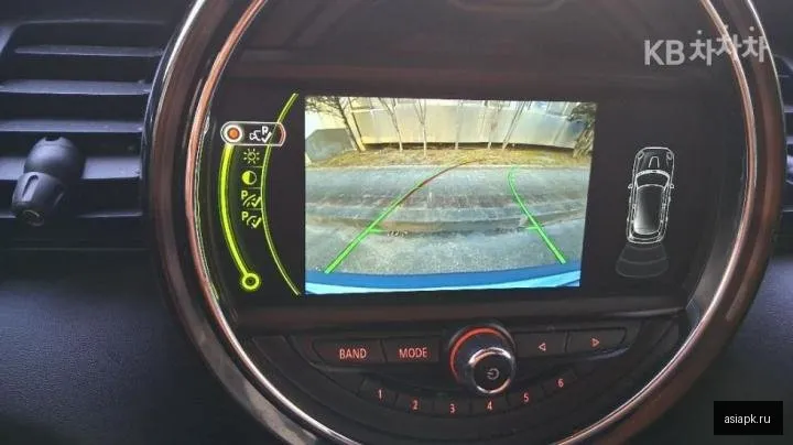 MINI Hatch 2