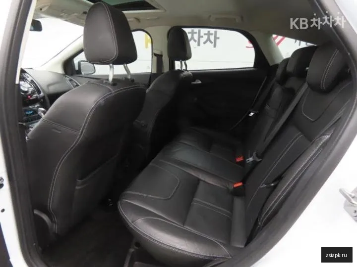 Ford Focus 6