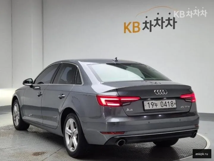 Audi A4 2