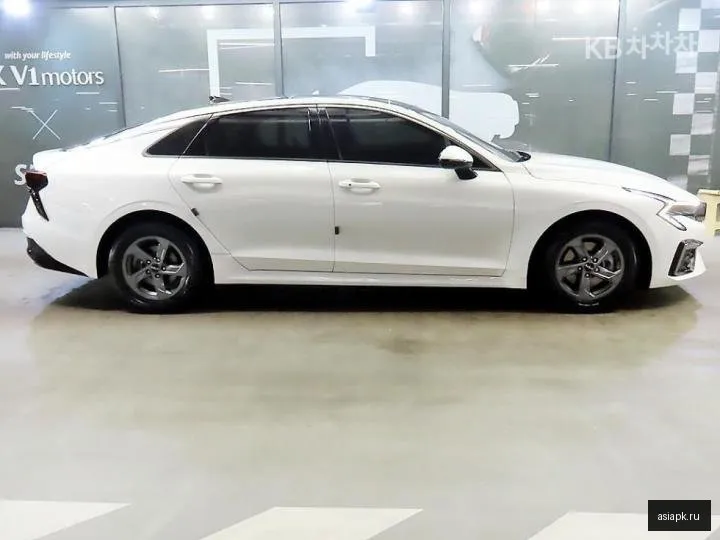 Kia K5 3