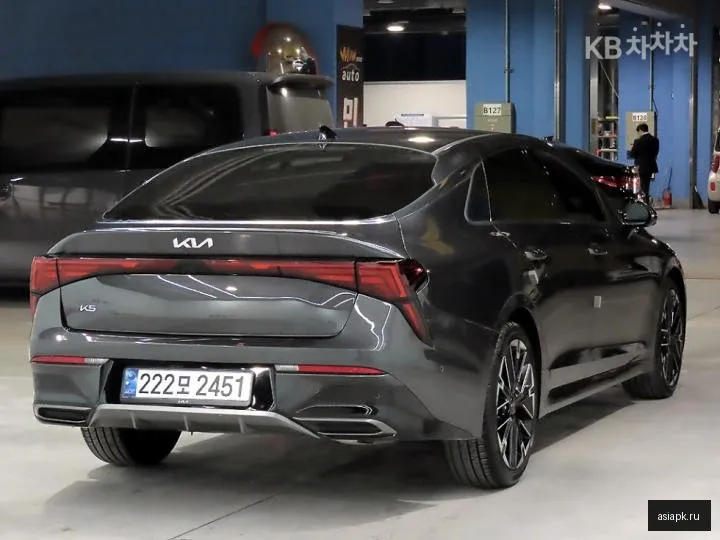 Kia K5 4