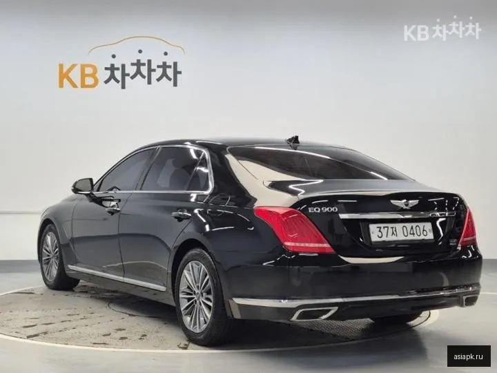 Genesis G90 3