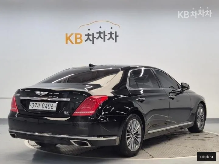 Genesis G90 4