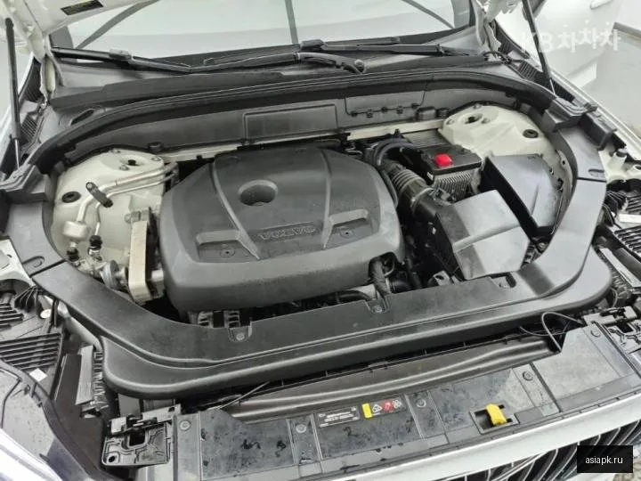 Volvo XC60 6