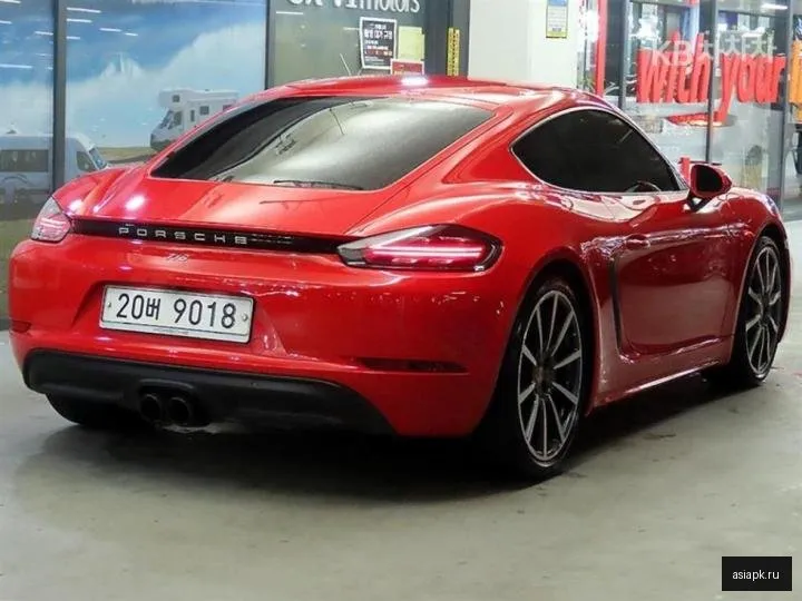 Porsche Cayman 4