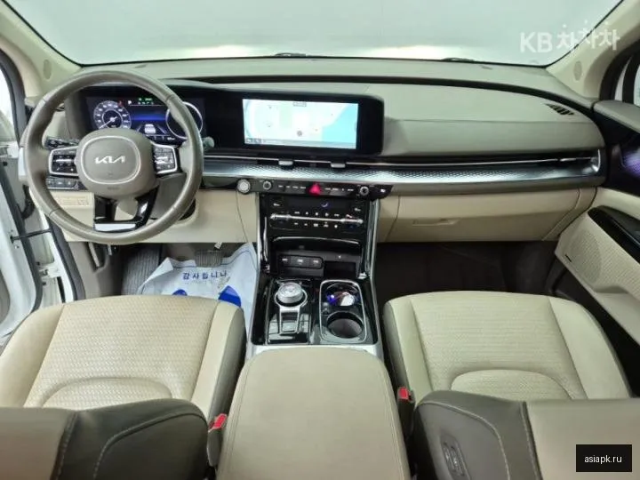 Kia Carnival 5