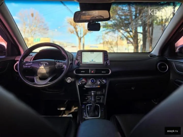 Hyundai Kona 3