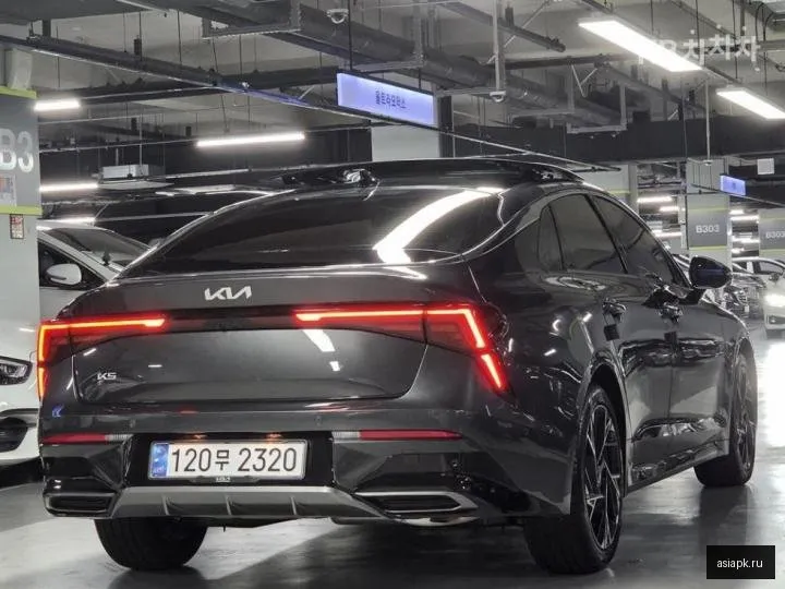 Kia K5 2
