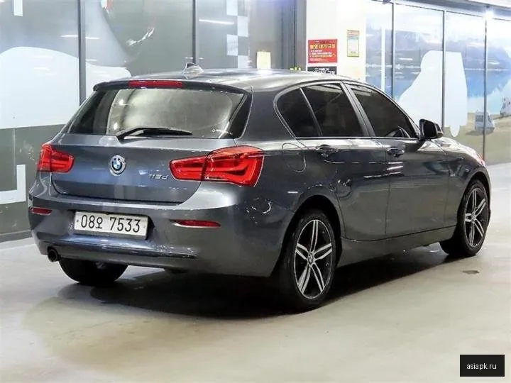 BMW 1-Series 4