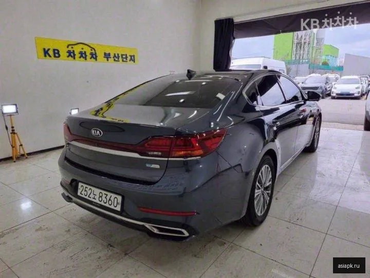 Kia K7 3