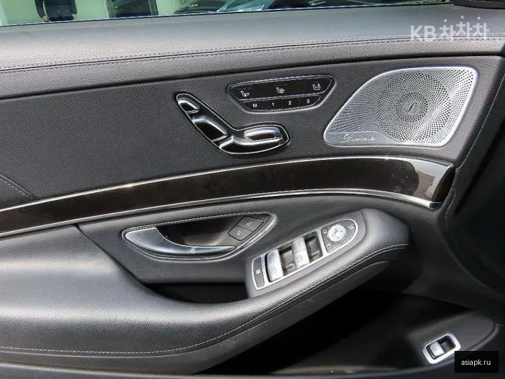 Mercedes-Benz S-Class 6