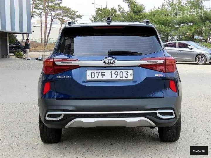 Kia Seltos 4