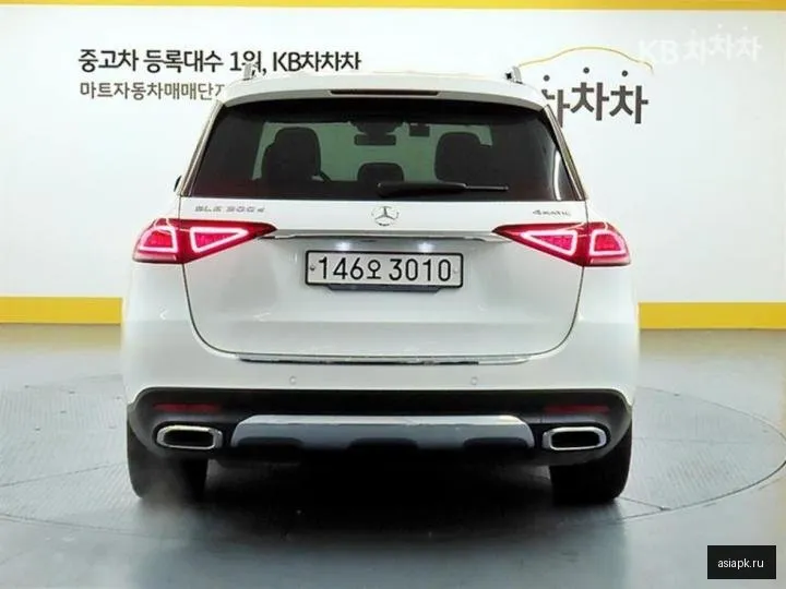 Mercedes-Benz GLE-Class 3