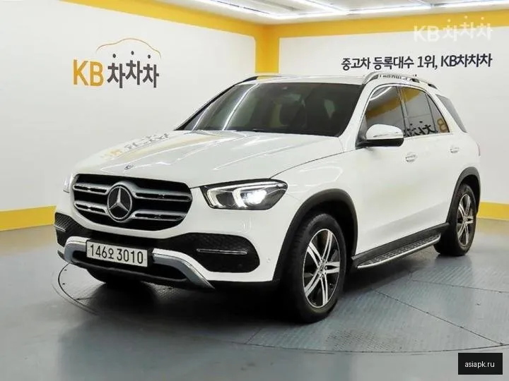 Mercedes-Benz GLE-Class 2