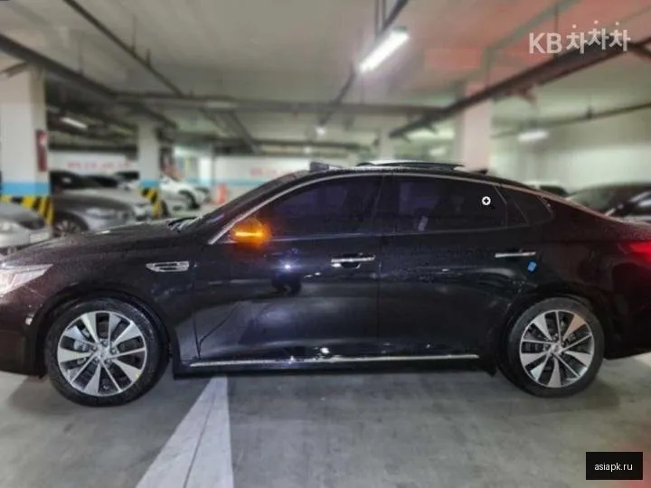 Kia K5 4