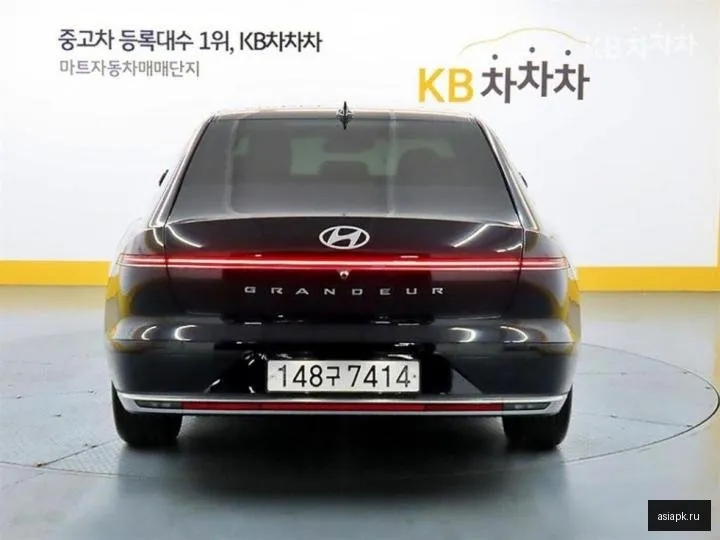 Hyundai Grandeur 3