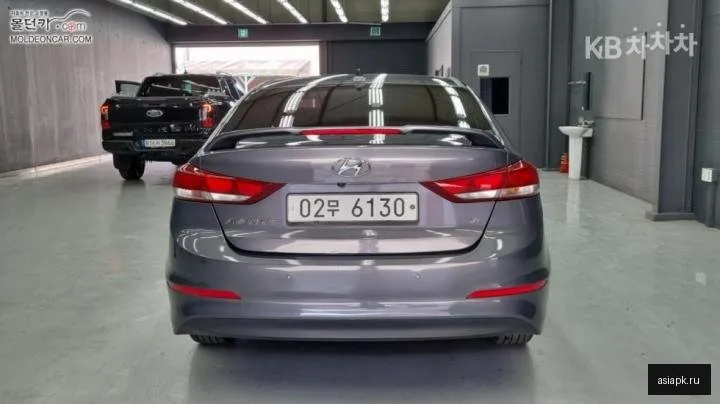 Hyundai Avante 4