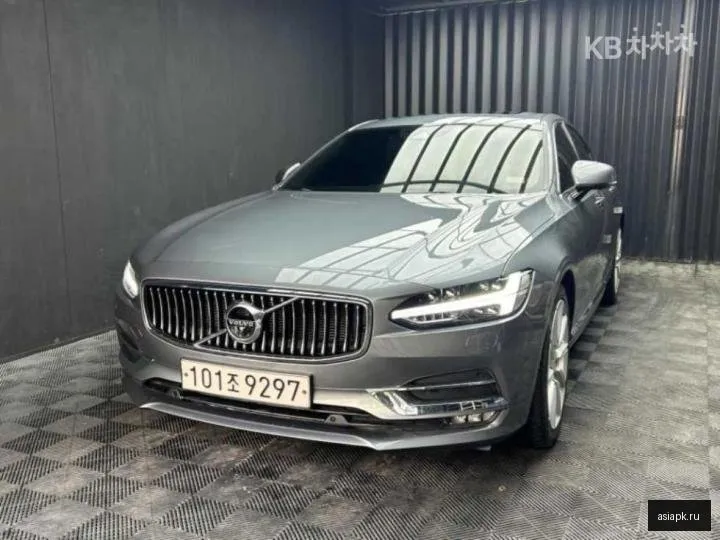 Volvo S90 3