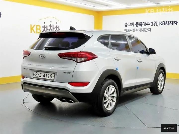 Hyundai Tucson 4