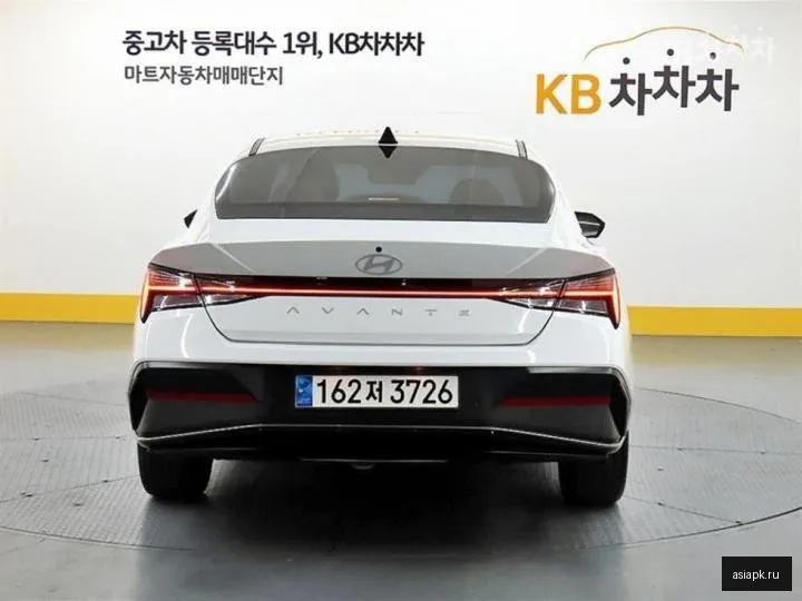 Hyundai Avante 3