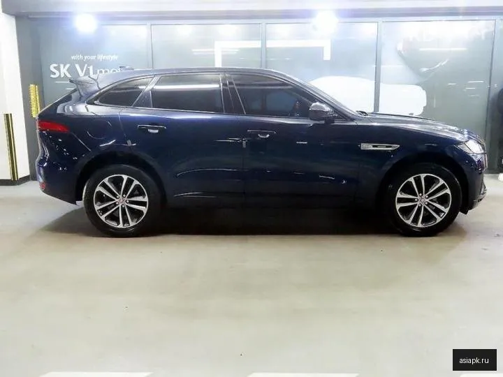 Jaguar F-Pace 3