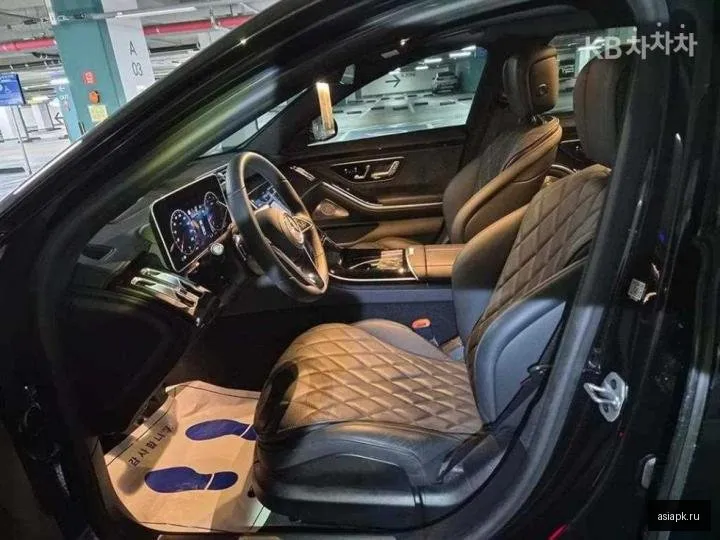 Mercedes-Benz S-Class 6