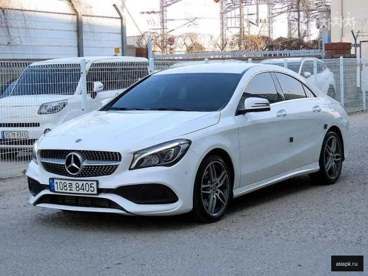 Mercedes-Benz CLA-Class AMG 2