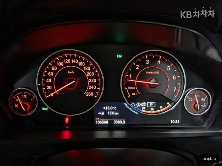 BMW 3-Series 6