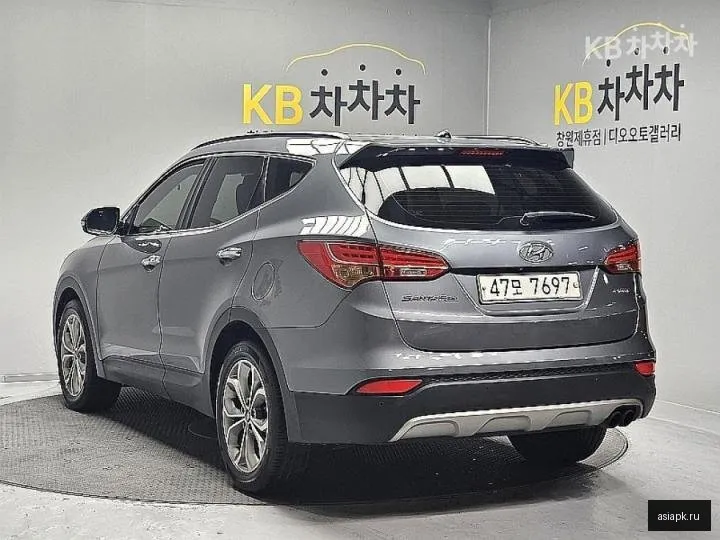 Hyundai Santa Fe 5