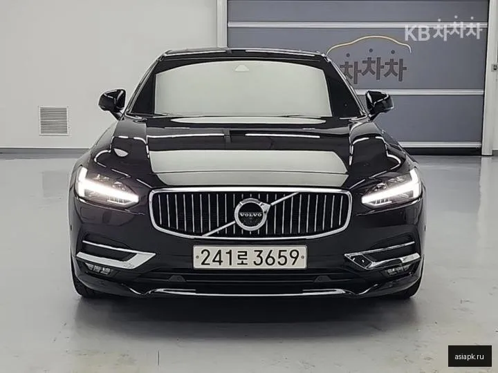 Volvo S90 2