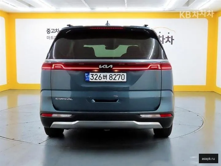Kia Carnival 3