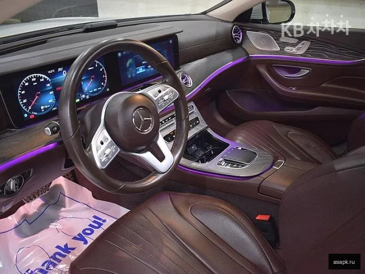 Mercedes-Benz CLS-Class 4