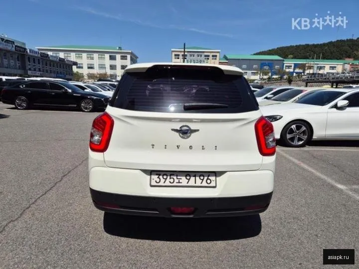 SsangYong Tivoli 4
