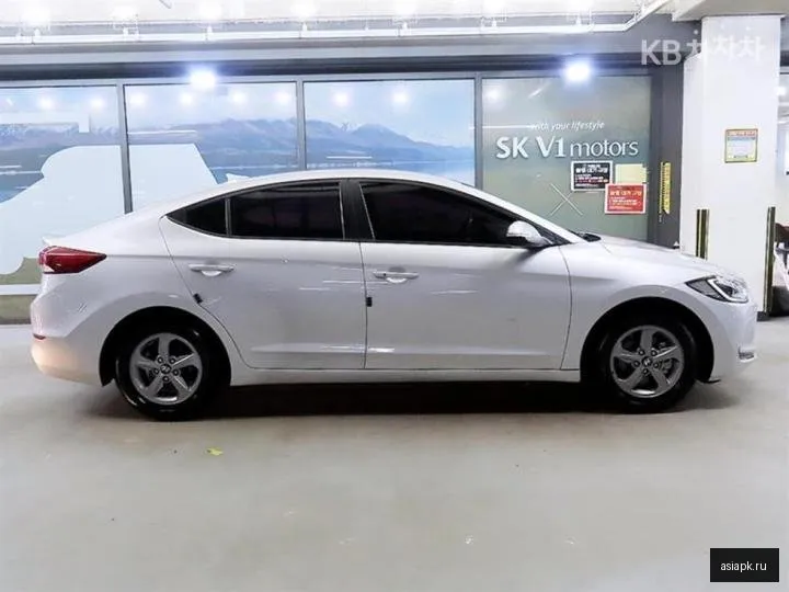 Hyundai Avante 3