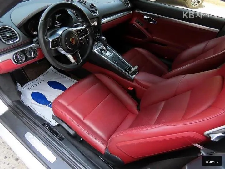 Porsche Cayman 6