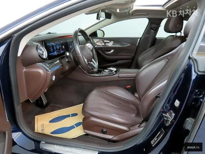 Mercedes-Benz CLS-Class 5