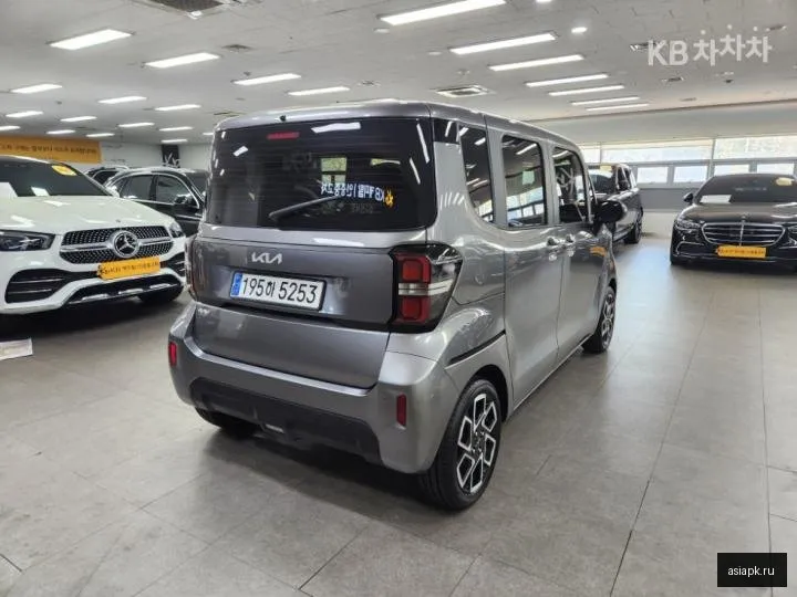 Kia Ray 4