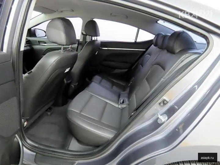 Hyundai Avante 6